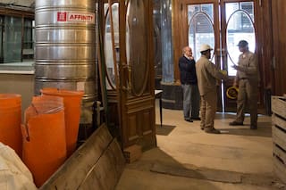 La confitería Ideal recuperó su elegante cúpula y reabrirá en un año