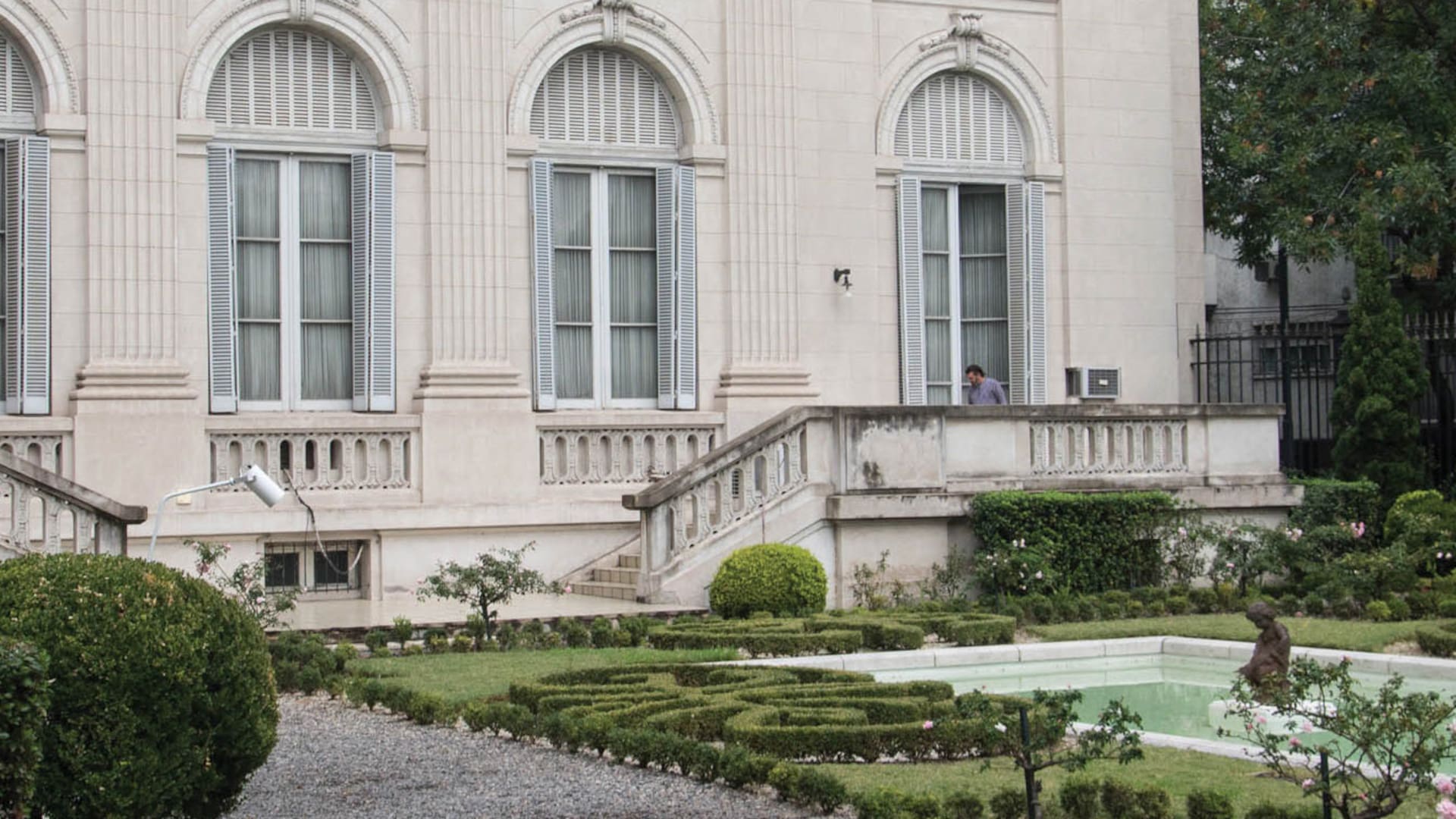Salidas: cuatro museos porteños para disfrutar de sus espectaculares jardines