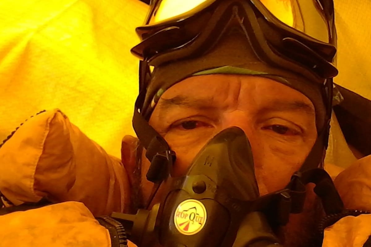 Lo dieron por perdido en el Everest y lo abandonaron; le amputaron 3 dedos y asegura que tuvo suerte