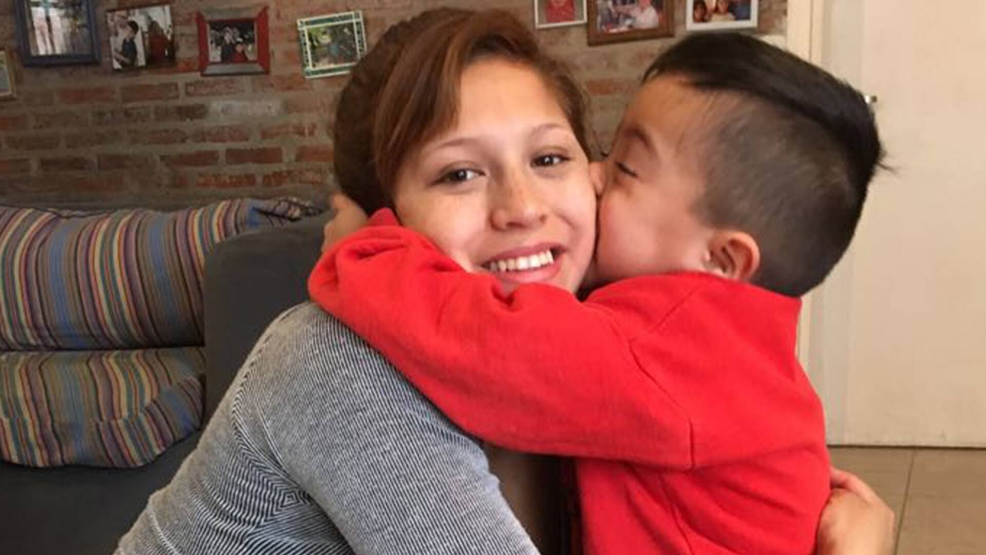 Perdonó a sus papás que la abandonaron: “Ellos no tuvieron la oportunidad de que los ayudaran, yo sí”