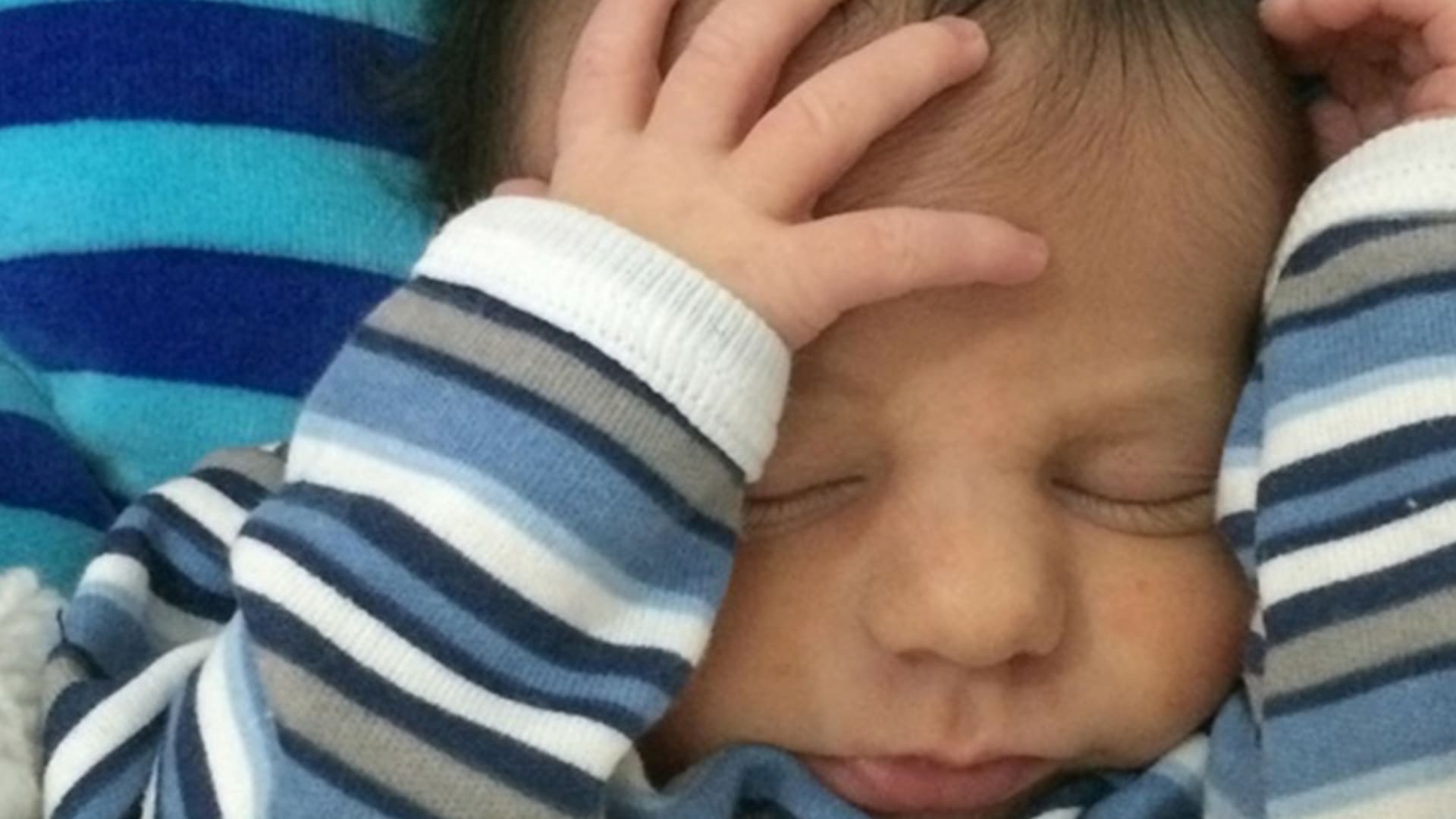 "Parí a mi hijo en el baño de mi casa"