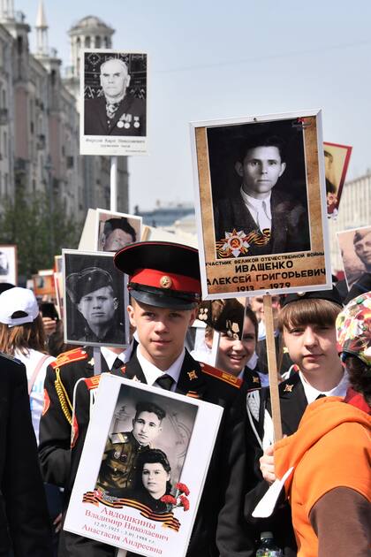 El gigantesco desfile ruso que crece cada año y ya supera el millón de participantes