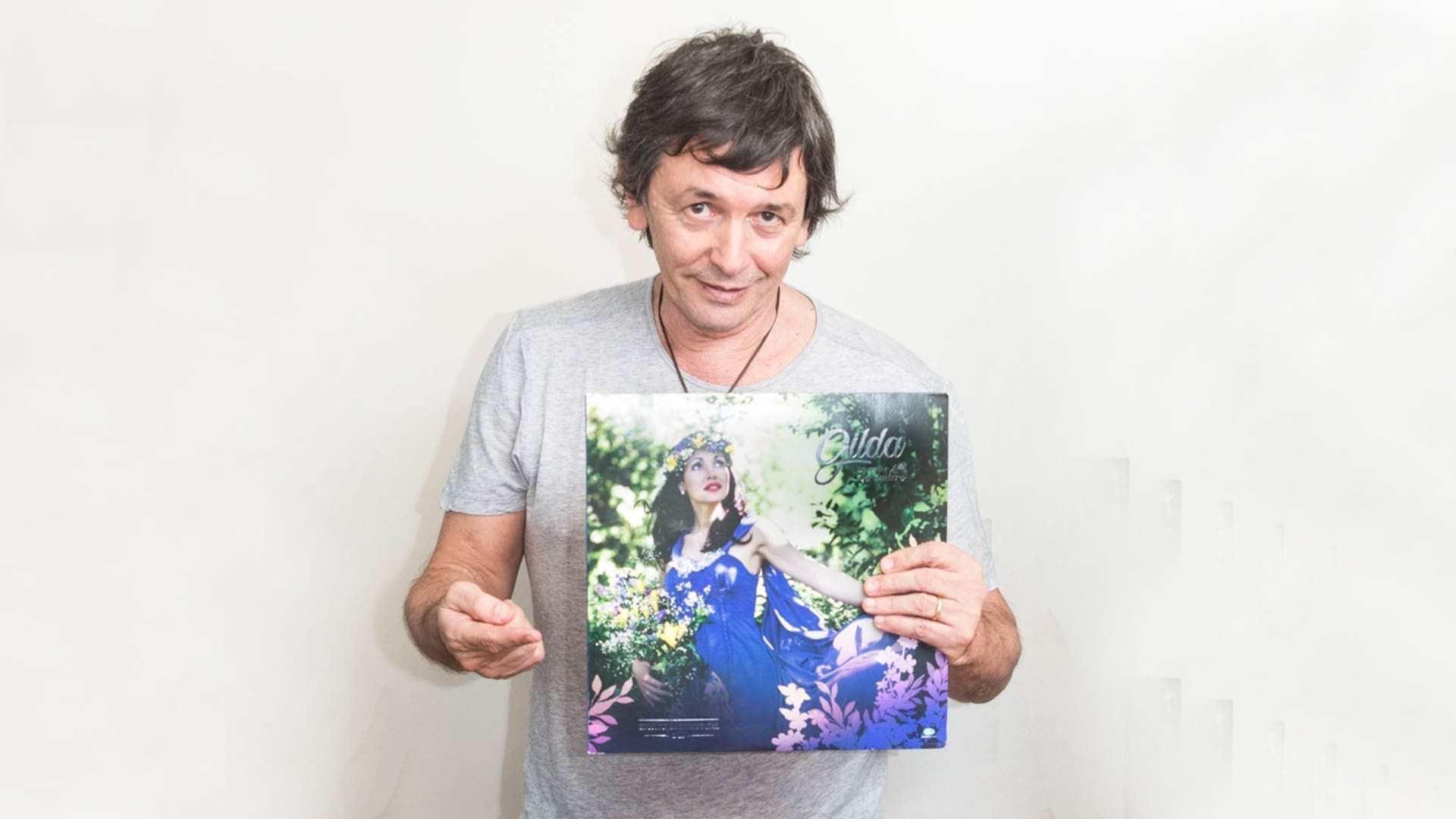 Quién es el rey de la cumbia que le ganó a Disney con La granja de Zenón