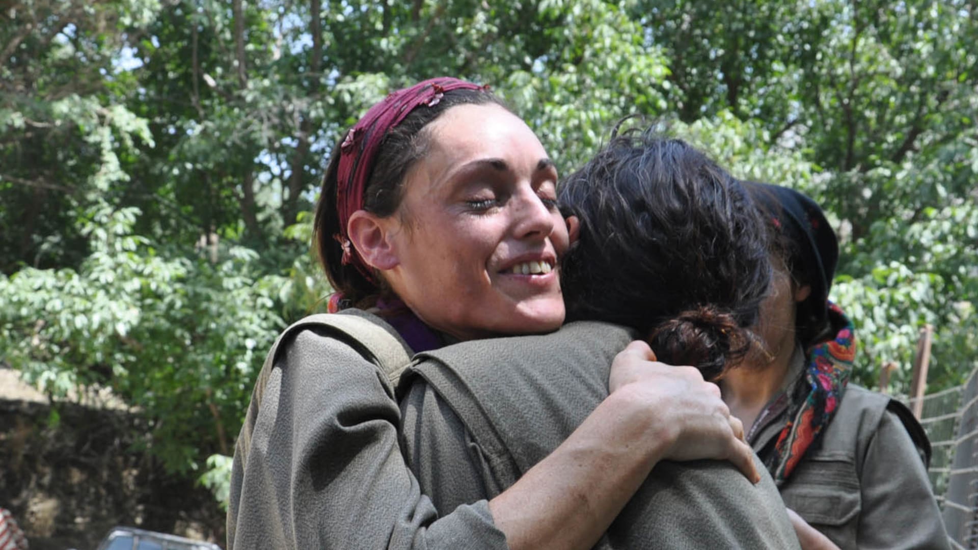 La historia de Alina, la médica que se unió a la lucha kurda y murió en Siria