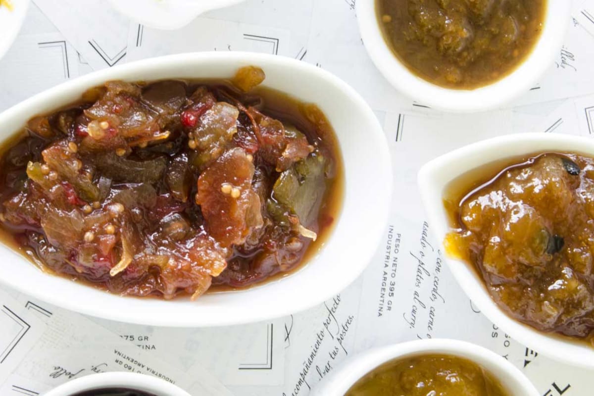 Es paisajista y creó una exitosa empresa de chutneys con frutas del Litoral