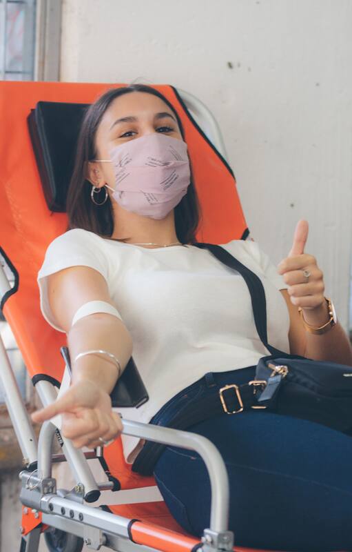 Más de 800 donantes en una semana: conocé la campaña de Santander y Cruz Roja Argentina