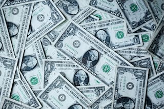 Los inversores, frente a las expectativas por el dólar