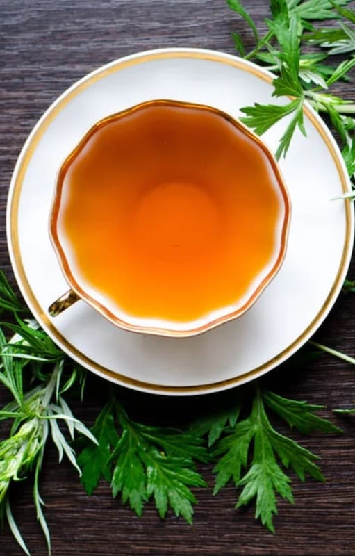 La hierba aromática que sirve para bajar la fiebre y se consigue en todas partes