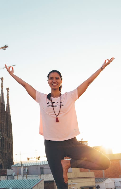 Xuan Lan. Quién es la vietnamita que conquistó la cuarentena con sus clases de yoga