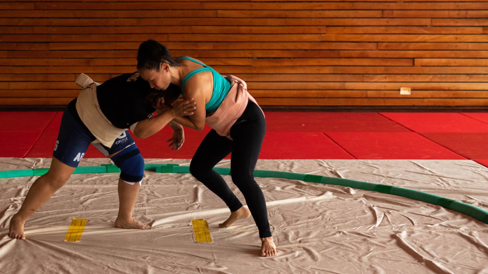 Sumo. La práctica milenaria que en la Argentina se popularizó entre mujeres