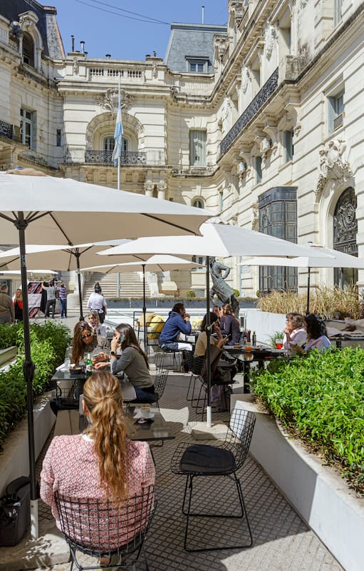 A Francia, España o Corea: 14 cafés y restaurantes de calidad y gran ambientación en Retiro para sentirse transportados