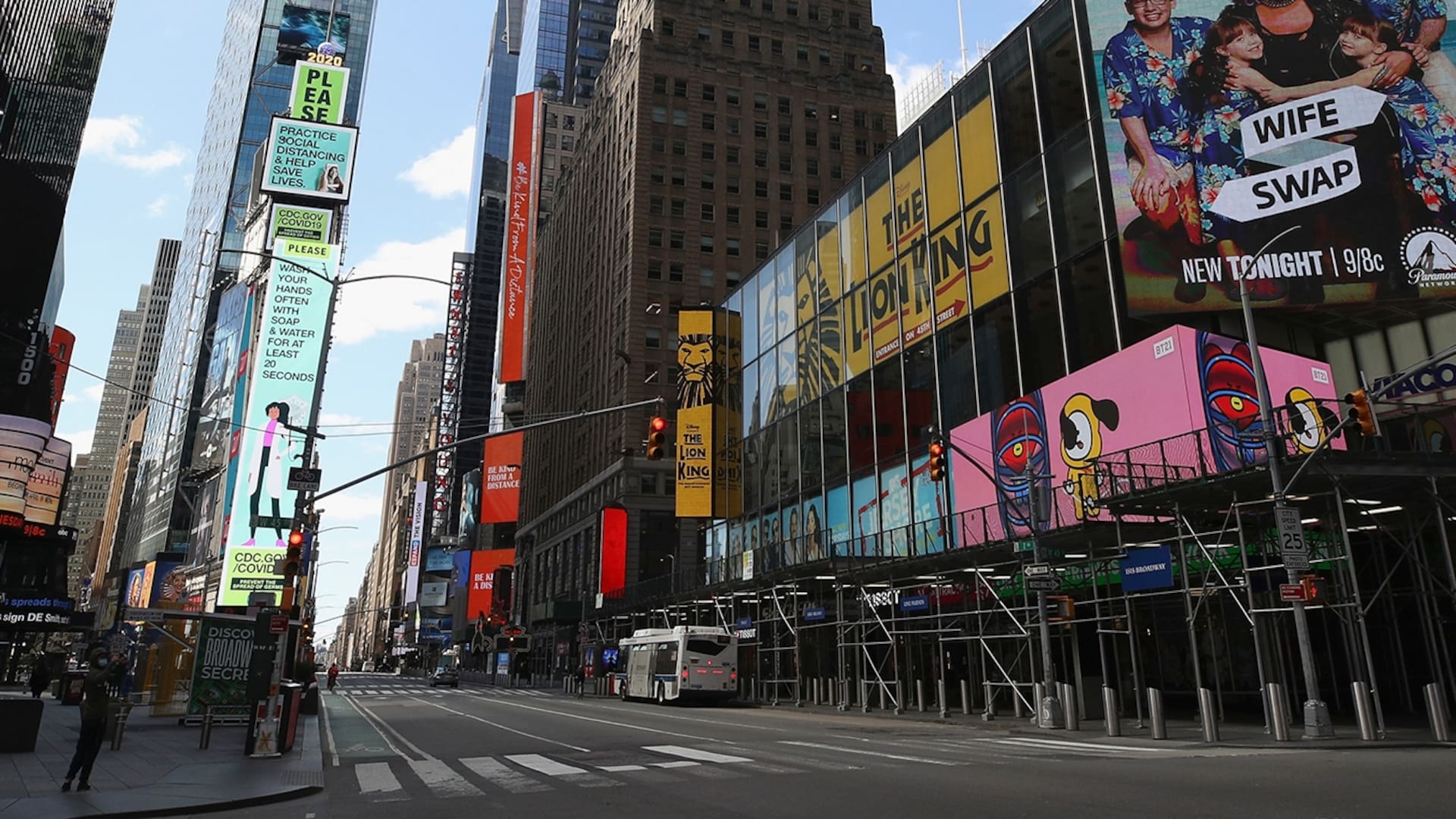 Nueva York arrasada por el coronavirus: de centro del mundo a foco del espanto
