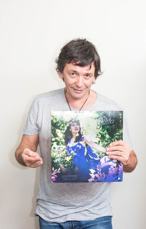 Quién es el rey de la cumbia que le ganó a Disney con La granja de Zenón