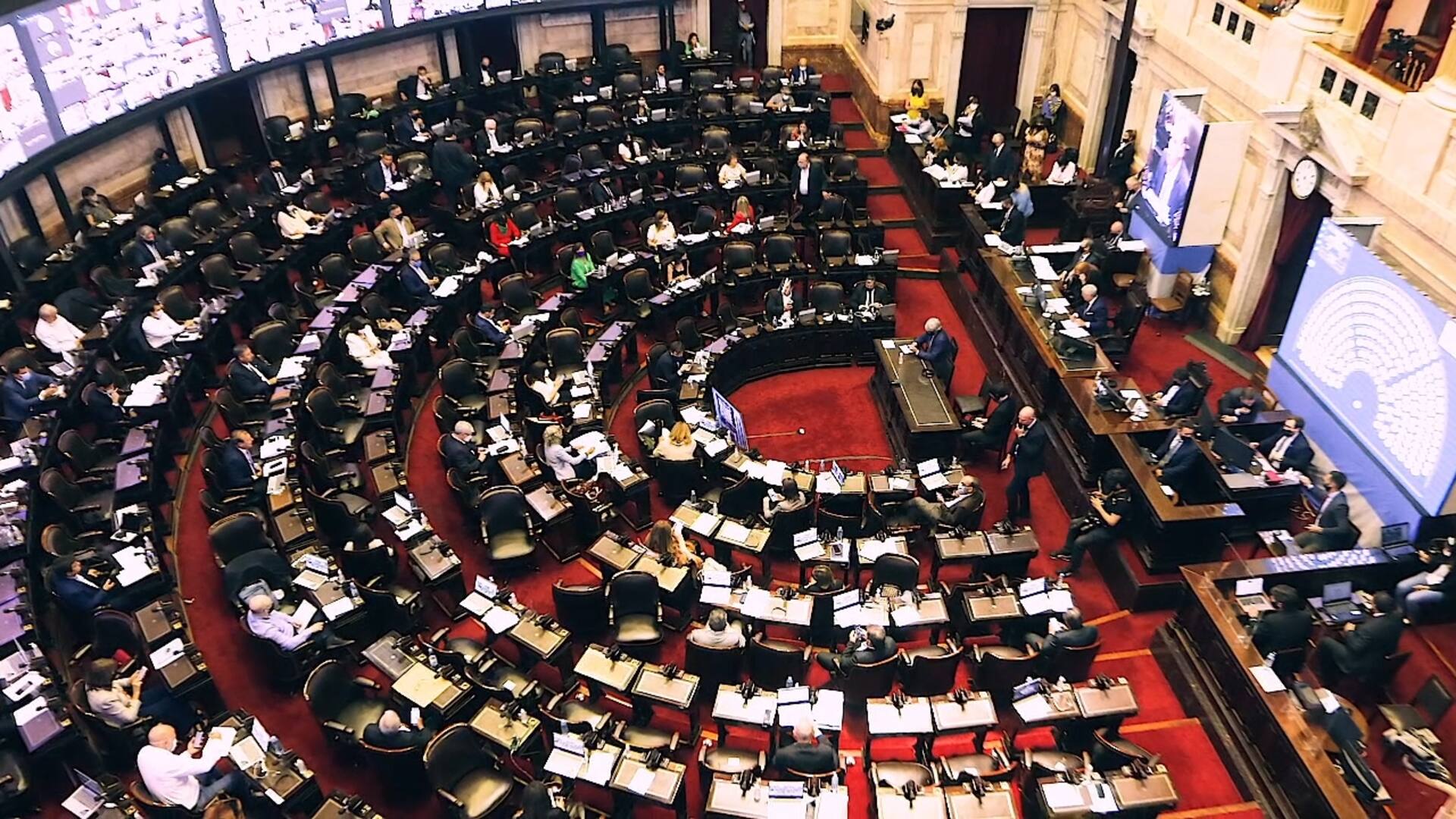 La oposición volátil: los 23 diputados que tienen la llave de las leyes clave