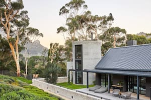 3 casas donde los espacios verdes son punto de encuentro con el jardín