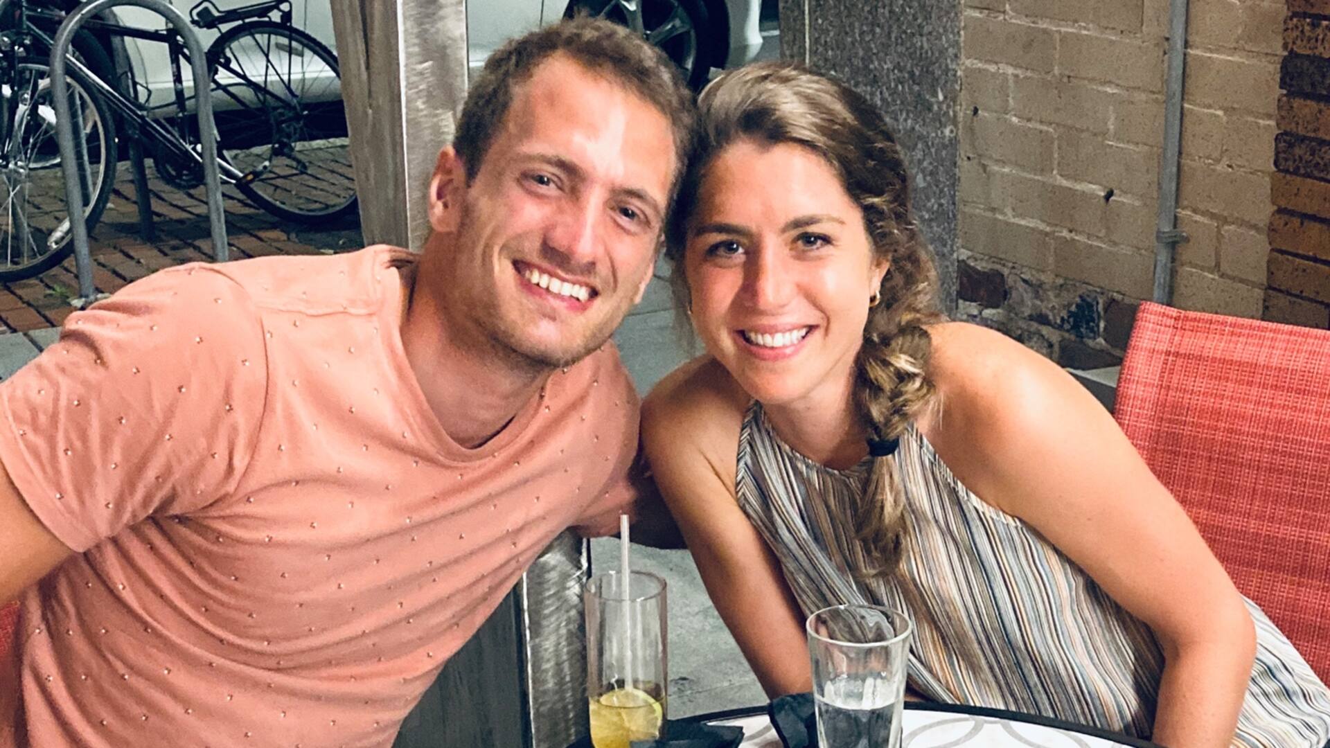 Después de 8 años se reencontraron en Boston por un fin de semana que cambió sus planes