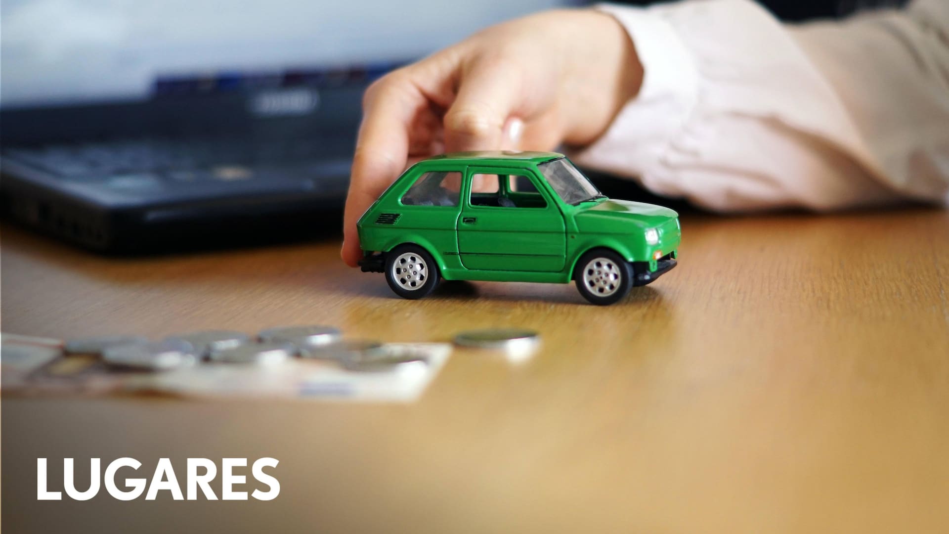 Seguro del auto: ¿conviene contratarlo o usar el de la tarjeta de crédito?