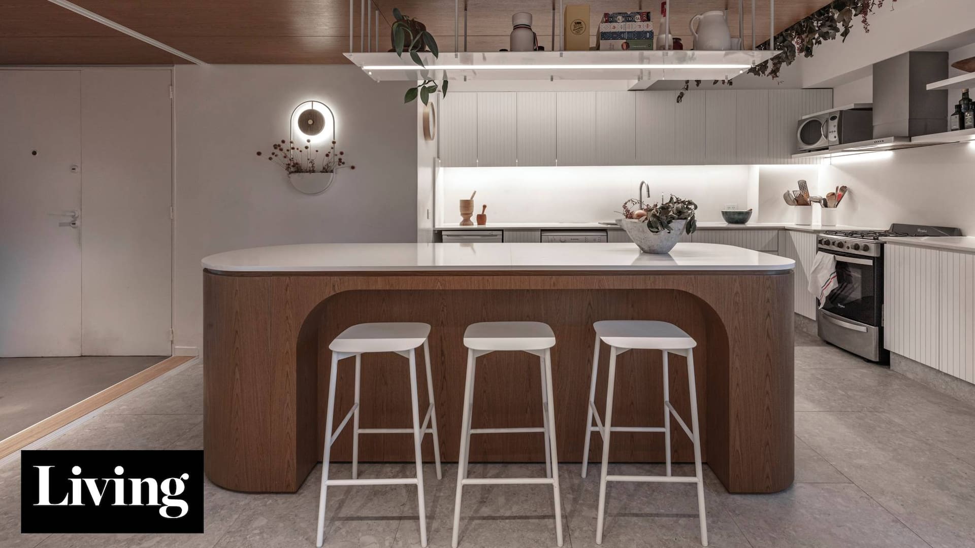 ¡Ahora sí! Querían un mueble nuevo en la cocina y terminaron haciendo una reforma que potenció todos los ambientes