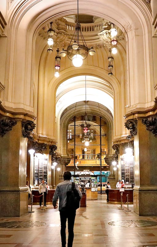 Palacio Barolo: del Infierno al Paraíso, el edificio soñado por un hombre que quería albergar allí los restos de Dante