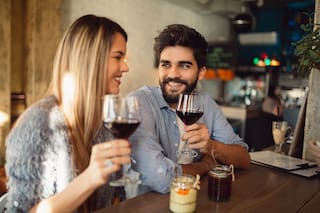 Llega una aplicación para buscar compañía y no cenar solos