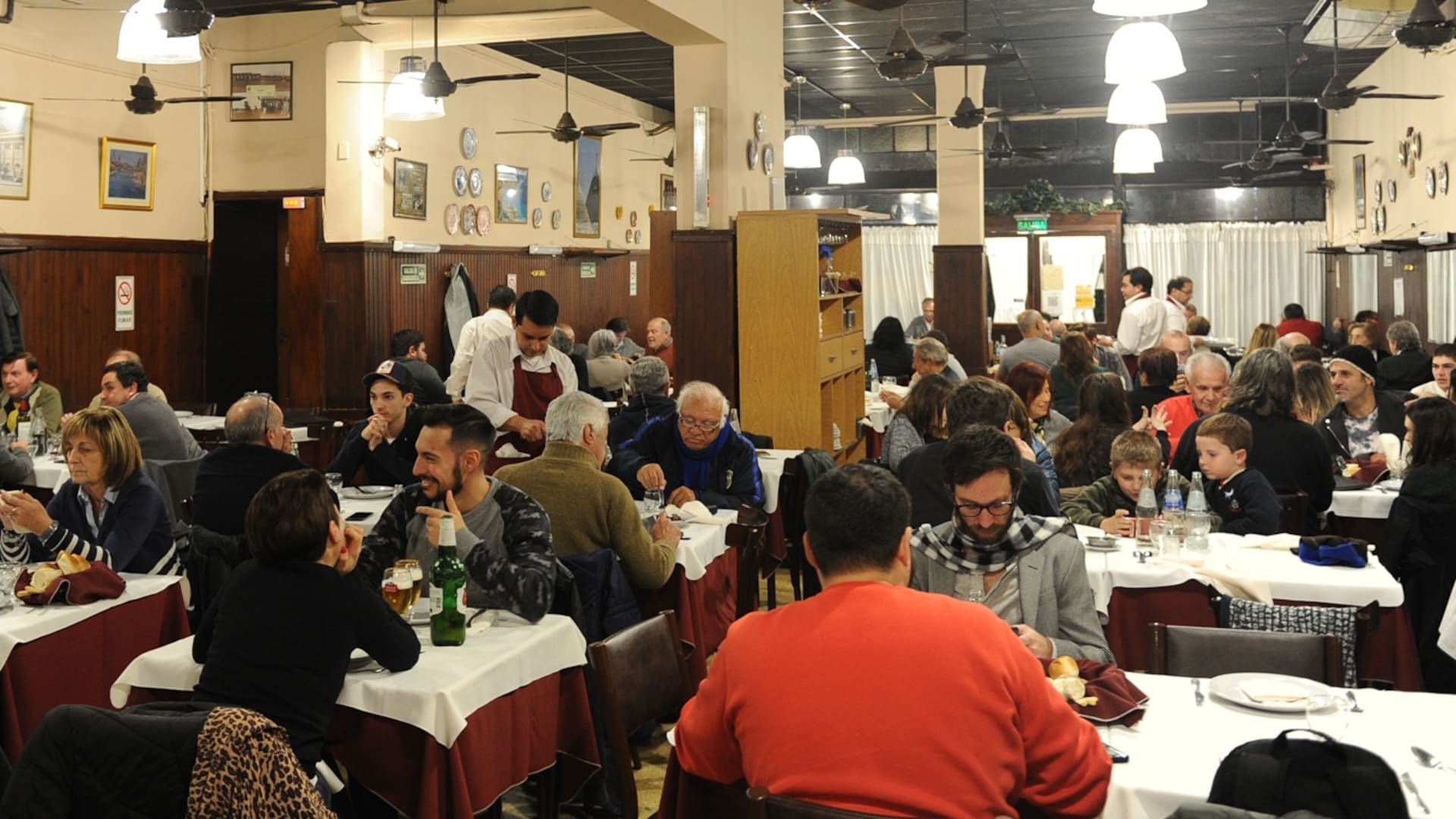 Albamonte: la cantina escondida en Chacarita donde la pizza es solo la entrada