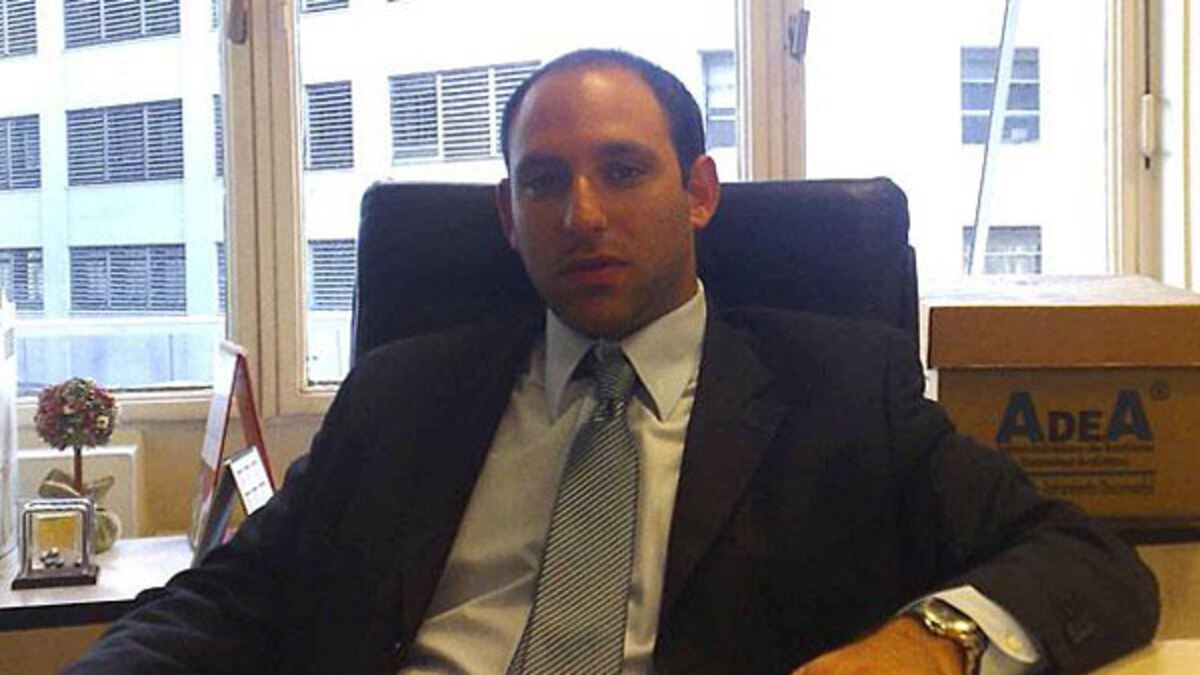 Donald Adea ¿Qué le preguntarías al Director Comercial de AdeA? - LA NACION