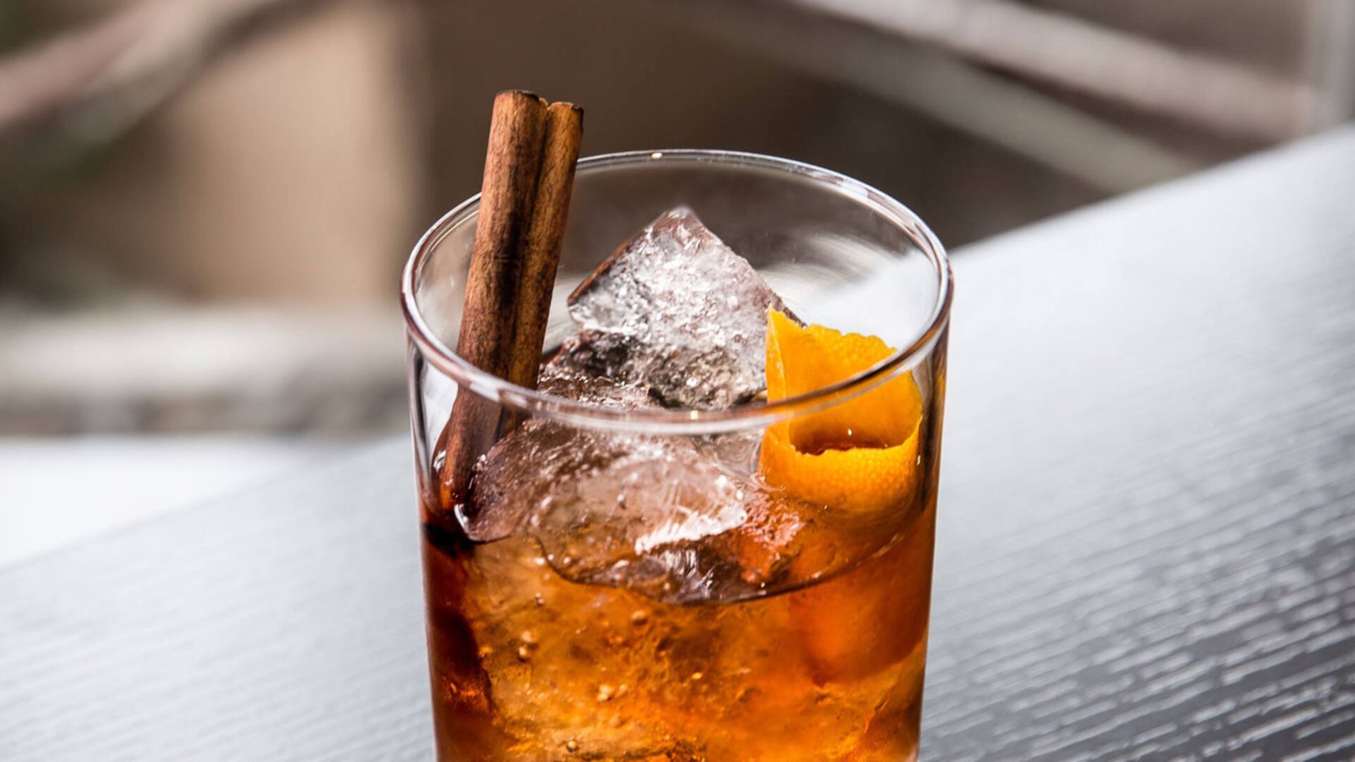Cócteles: los tragos de solo tres ingredientes que están de moda