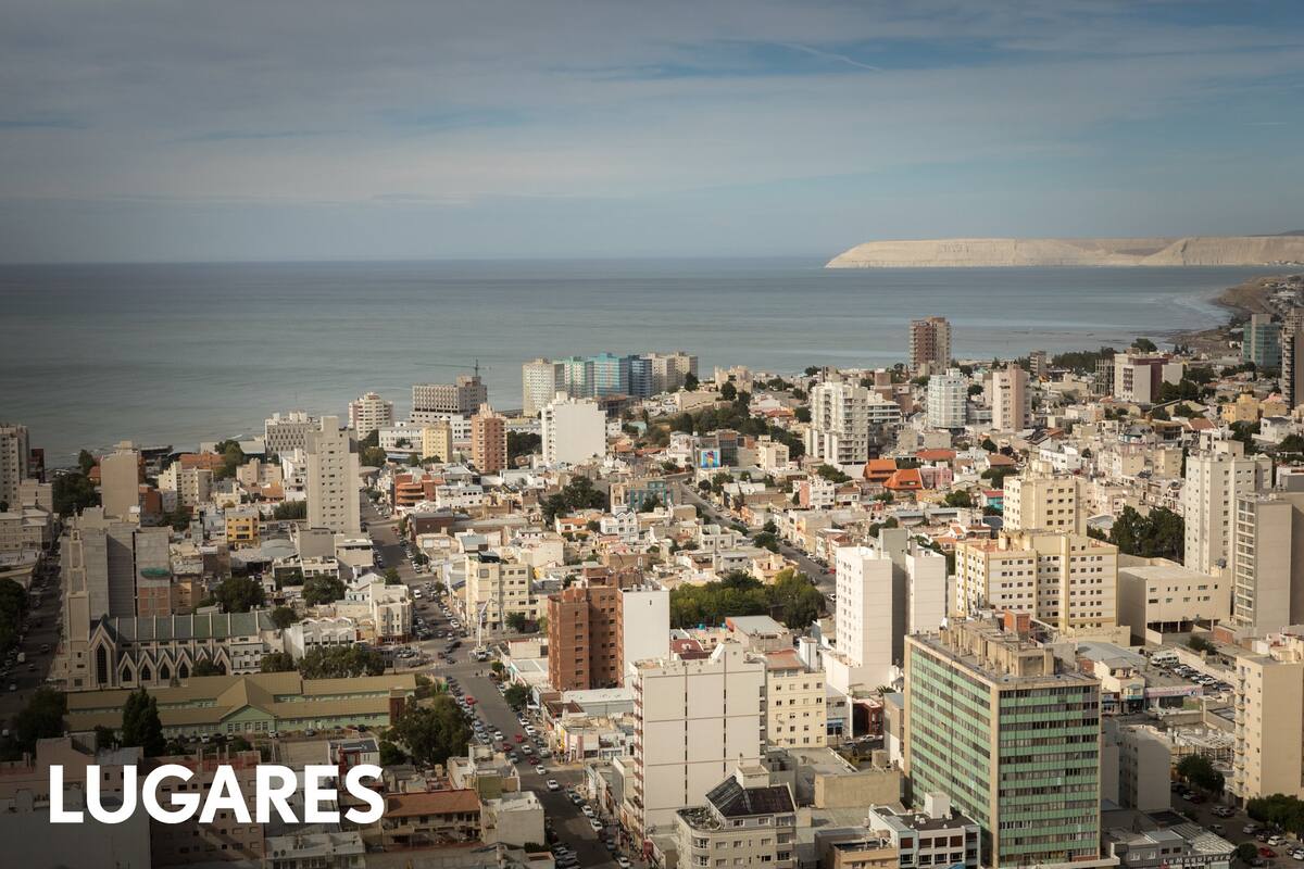 Comodoro Rivadavia desde el aire. En vuelo con el piloto Leandro Murugarren.