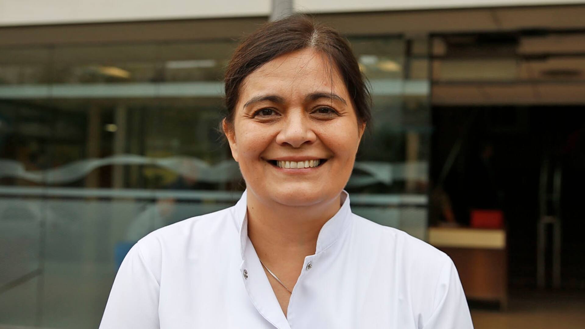 Soñaba con ser médica desde los 5 años y se convirtió en la primera mujer en dirigir un hospital en una misión de paz