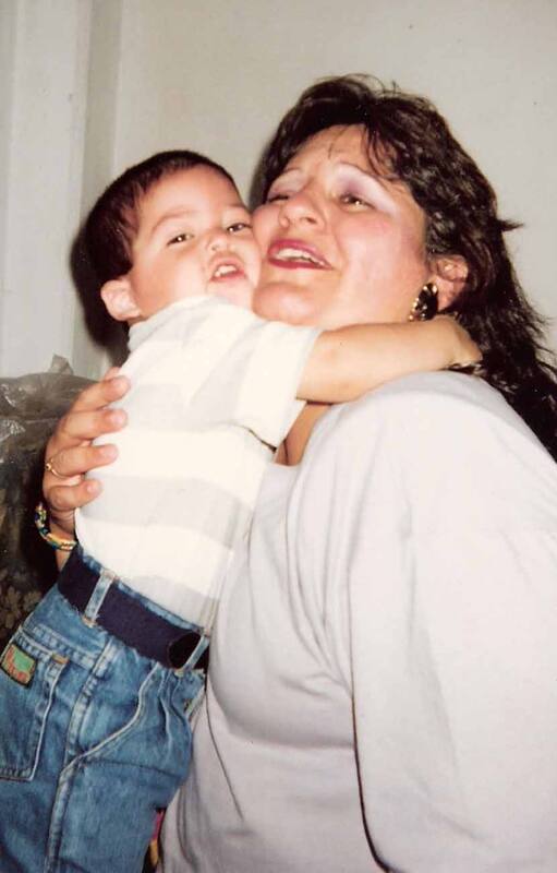 Adoptar con SIDA: "Temíamos por él, era increíble que tuviera ESO de gente grande"