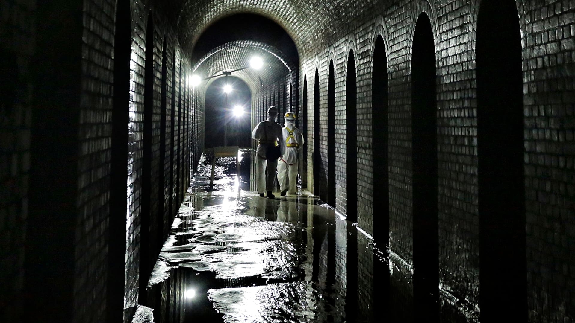 Buenos Aires subterránea: un recorrido por los reservorios del agua que se distribuye a la Ciudad y el conurbano