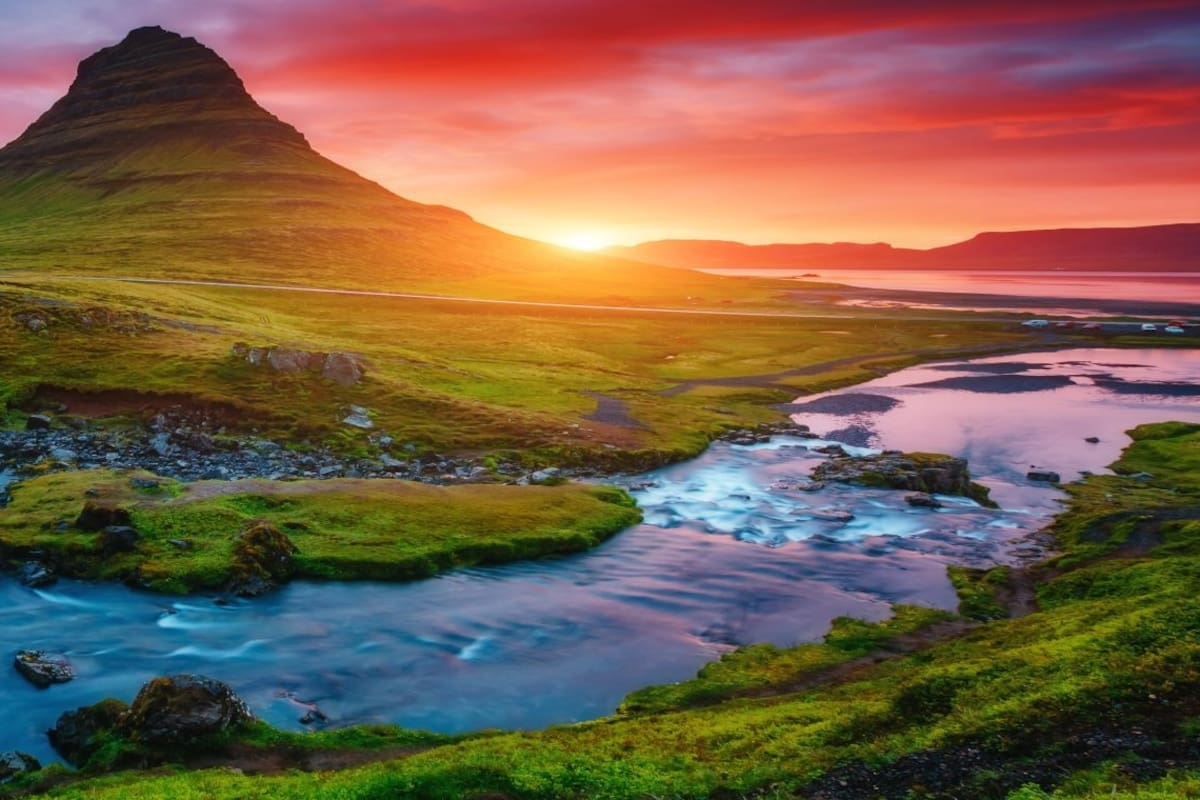 Islandia. El mito de los elfos y otras curiosidades de la isla de hielo y fuego