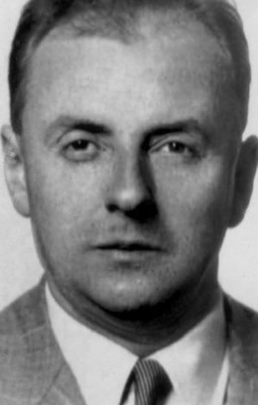El genio loco que engañó a Perón con la promesa de crear pequeños soles en el país