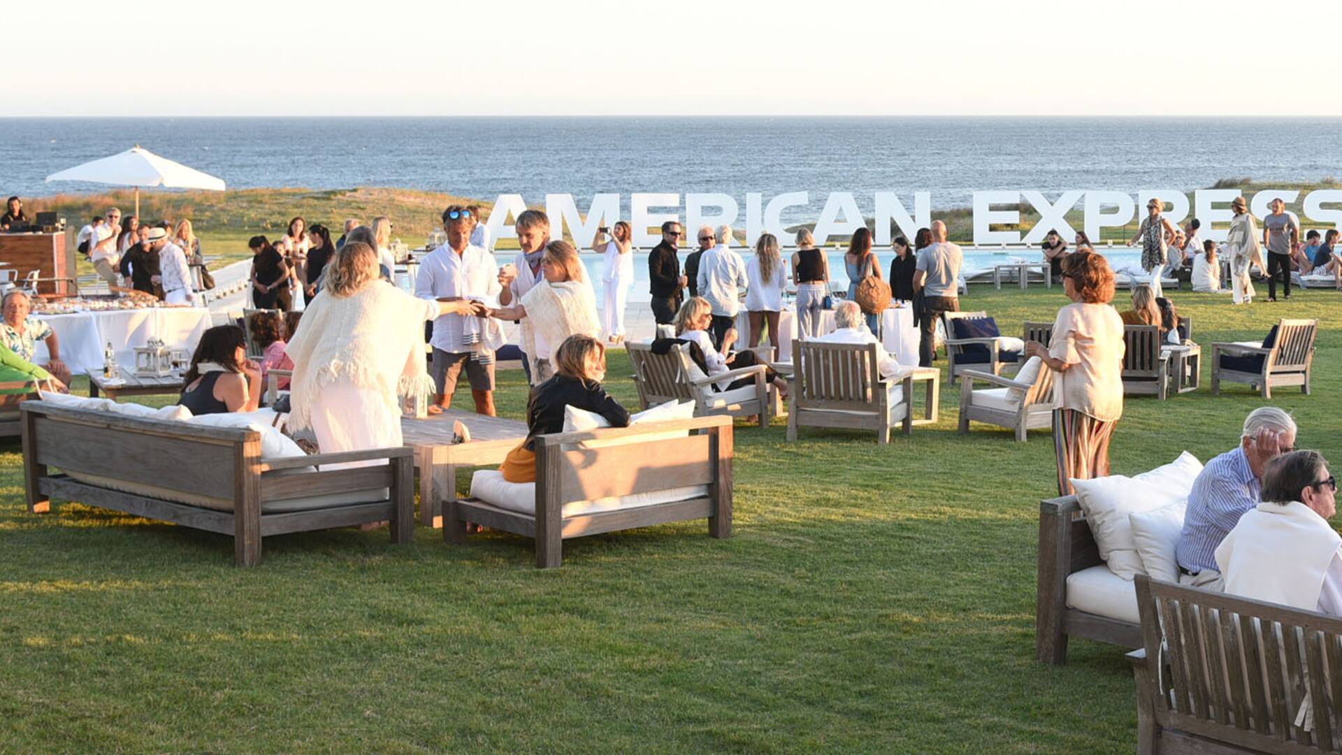Un sunset que sorprendió en Punta del Este con Dante Spinetta