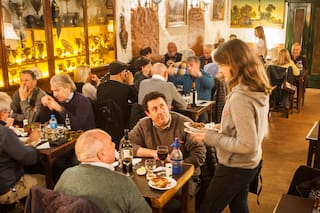 El club no pasa de moda: 4 buffets para comer rico, abundante y a buen precio