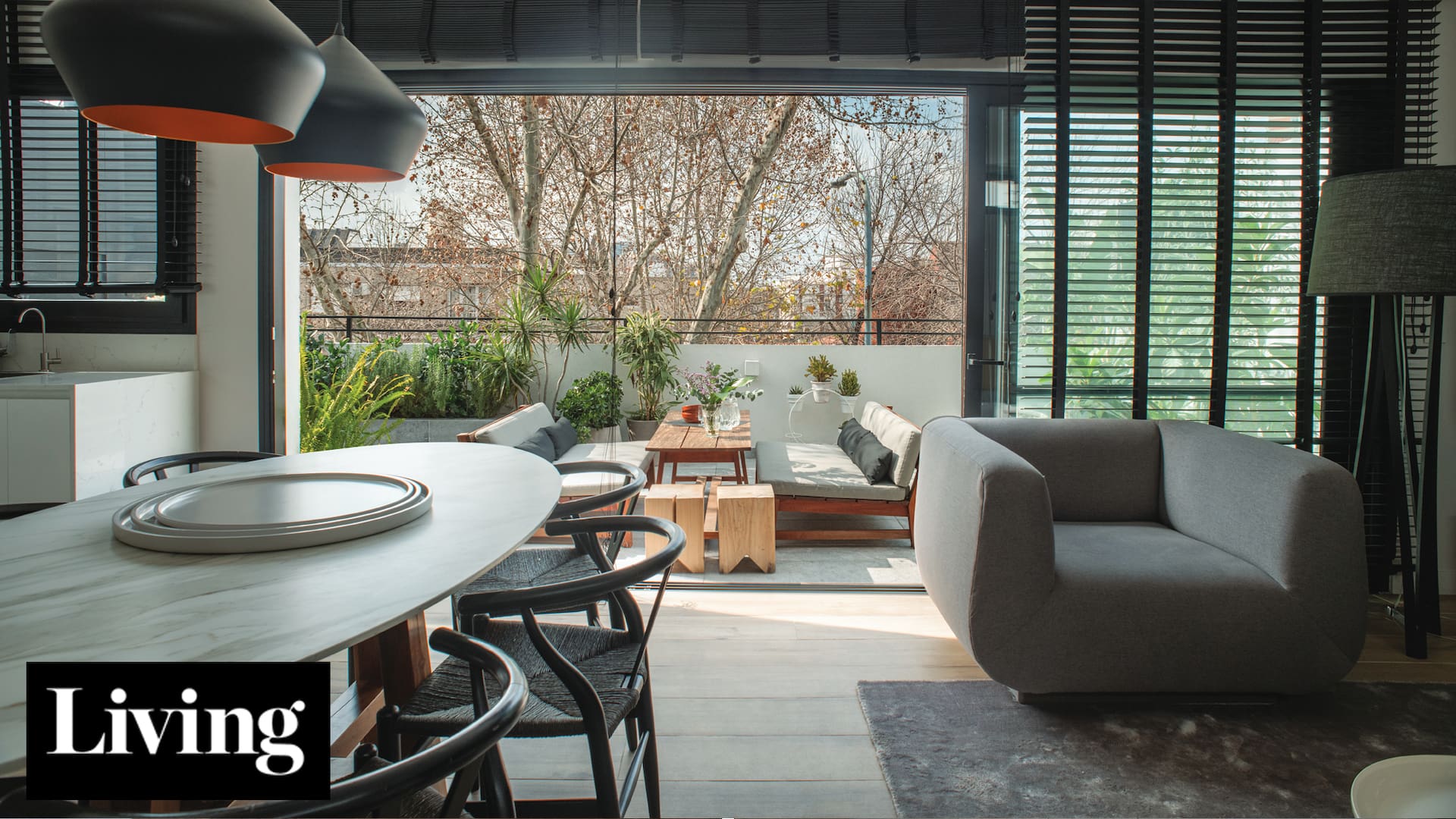 Antes y después: una arquitecta ‘dio vuelta’ su PH de Núñez para hacer el espacio social conectado a la terraza