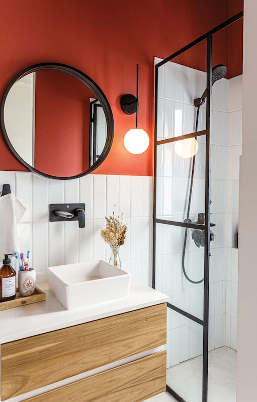 Baños chicos y toilettes: Diseños, colores y materiales para potenciar espacios de pocos metros