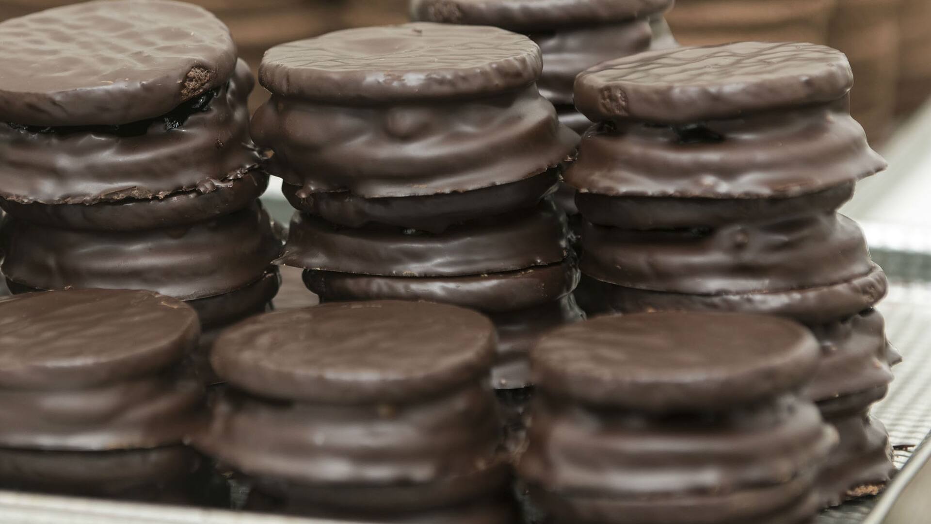 Un alfajor vegano con dulce de leche de soja, ¿es realmente un alfajor?