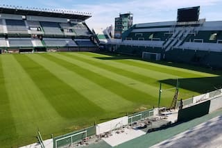 Banfield jugará sin alambrados: el por qué de una medida con estilo europeo
