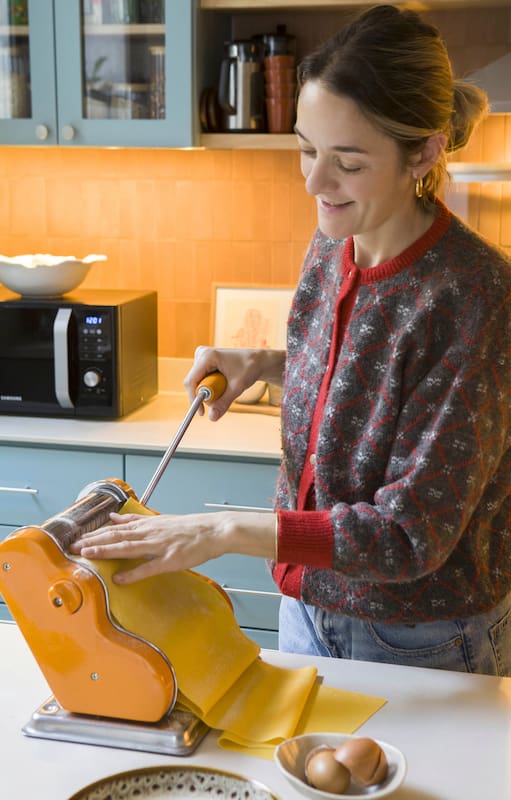 Fuimos a la casa de la chef Julieta Oriolo, donde en el centro, por supuesto, está la cocina