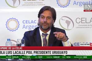 Luis Lacalle Pou criticó la “ideologización” de la Celac y le contestó a Sergio Massa