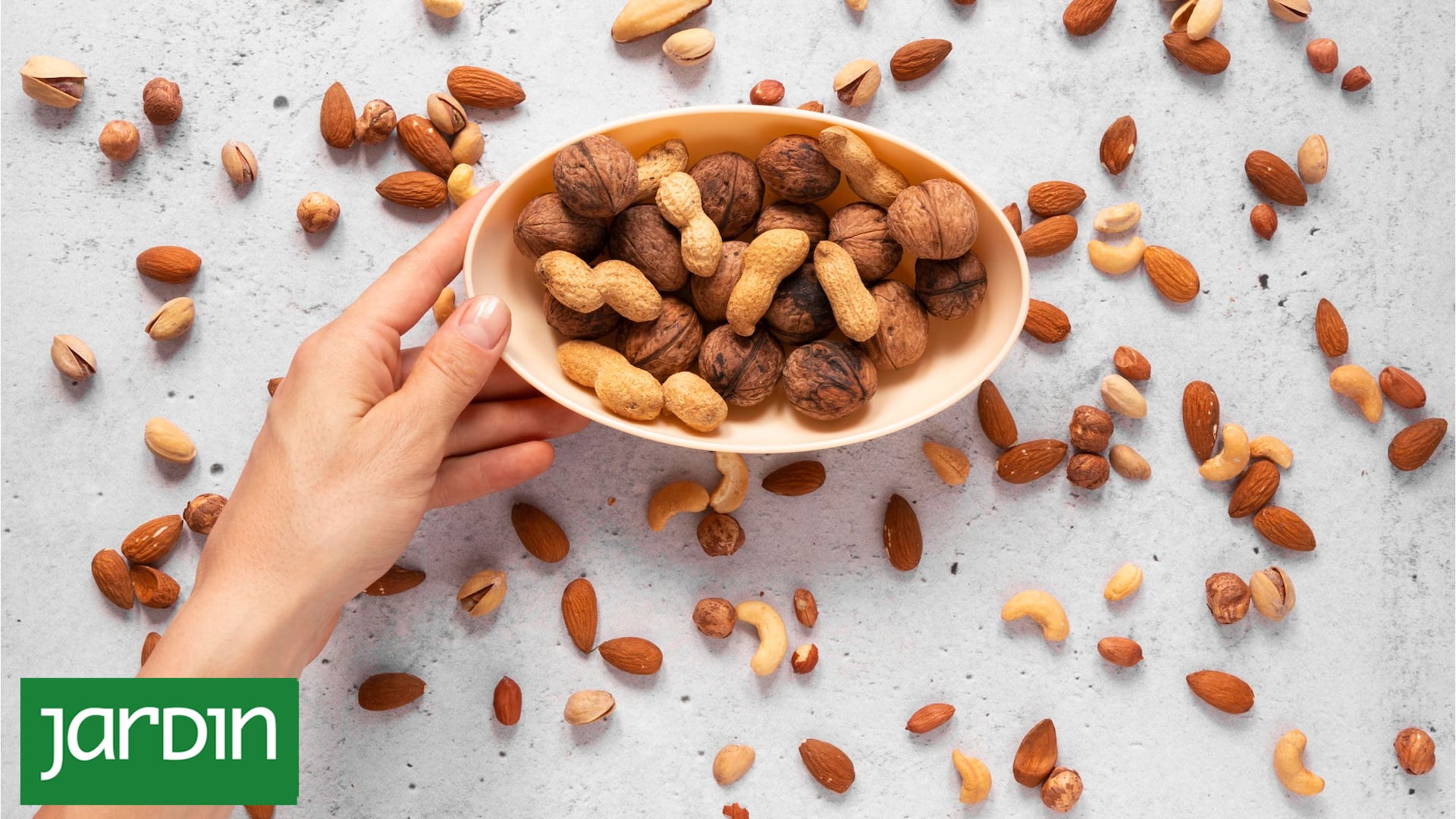 5 alimentos imprescindibles para ser más felices