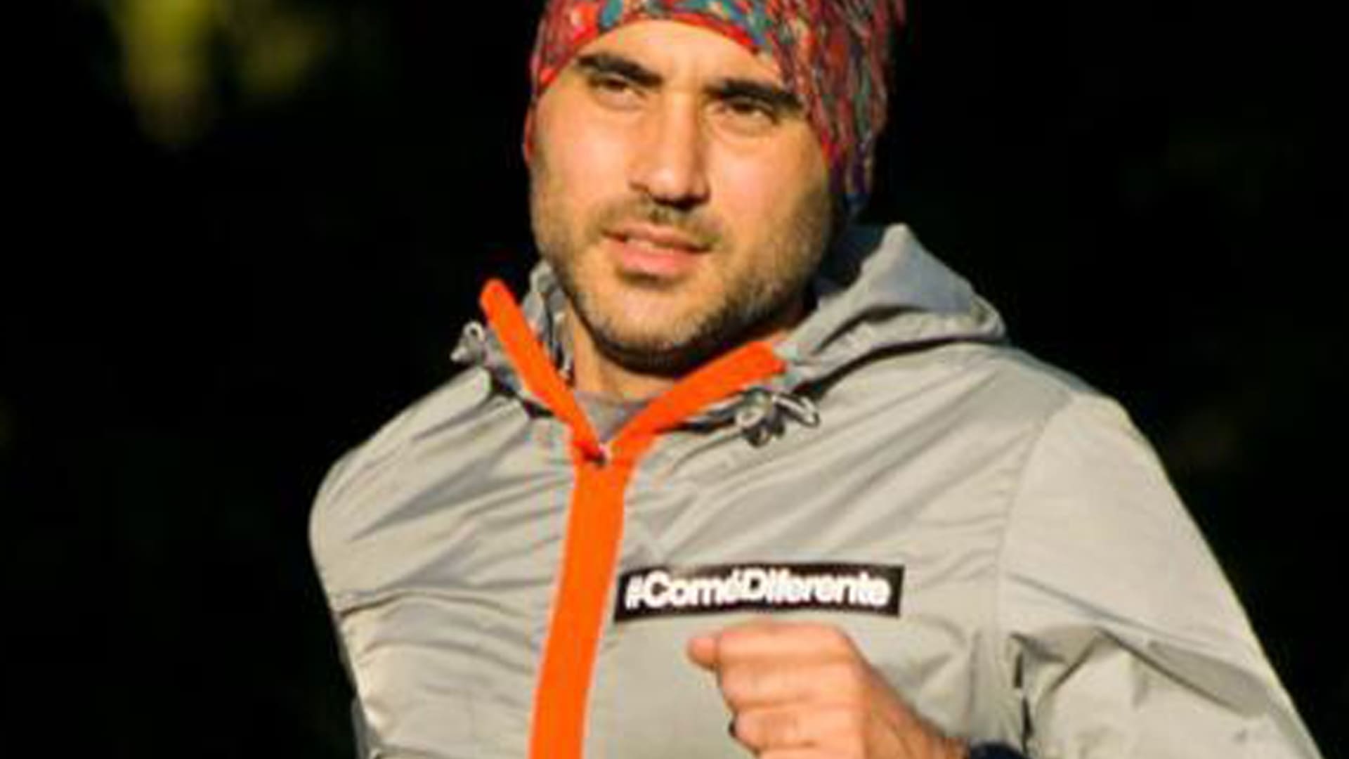 Desafío bienestar: comió 6 meses sin carne por $100 diarios y corrió una maratón