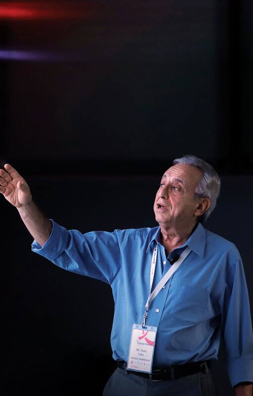 Pedro Cahn. Del VIH al coronavirus, historia del médico más escuchado