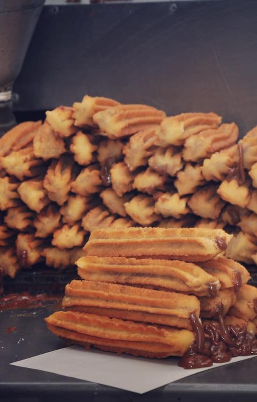 Los churros de Olleros. La fábrica de tres amigos en Chacarita que hizo historia