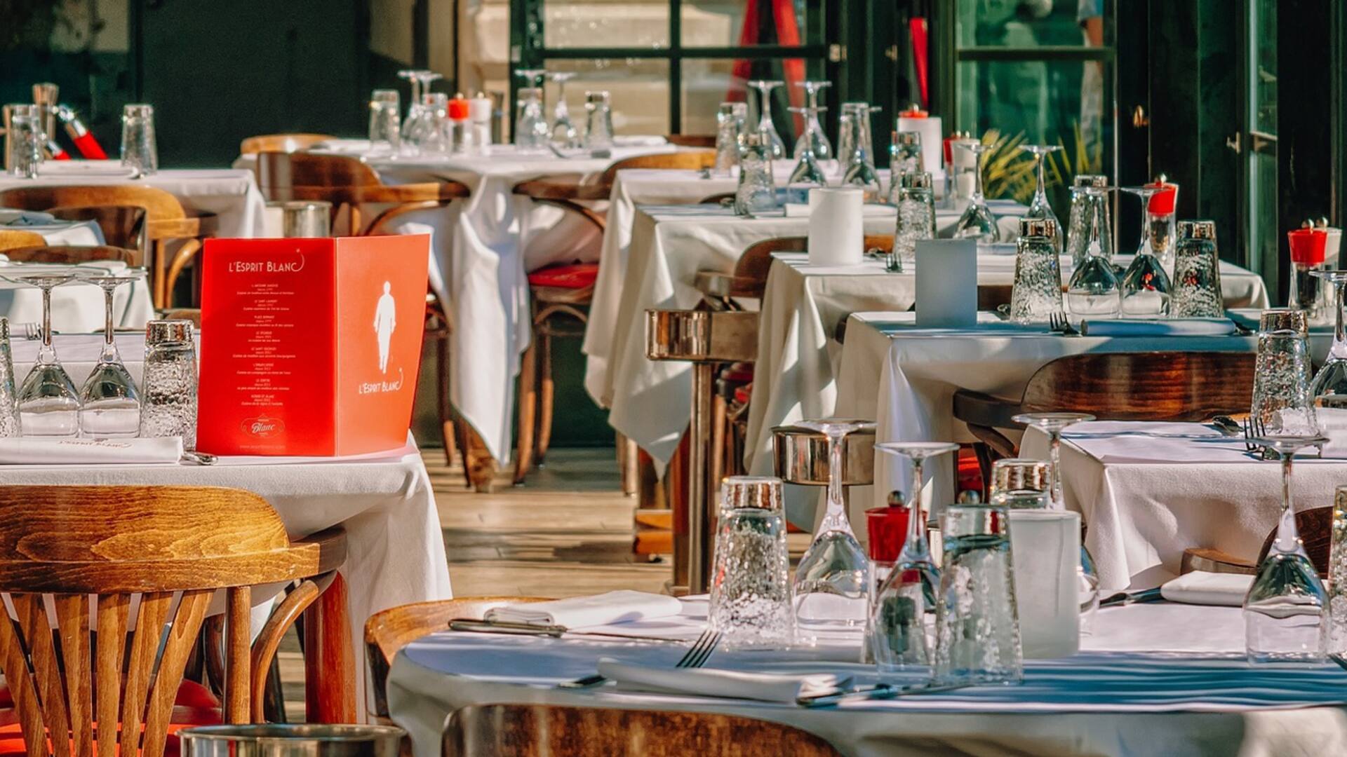 Cuarentena. La gastronomía porteña busca cómo salir a flote