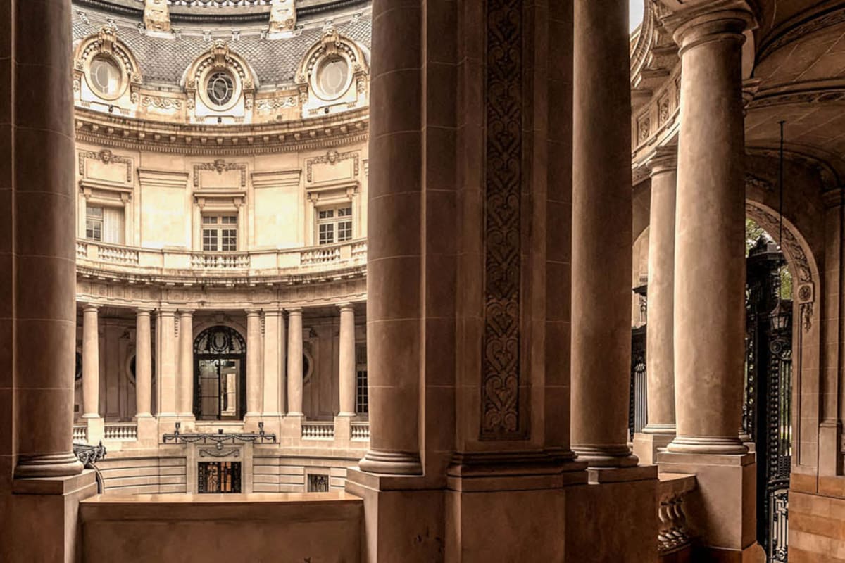 Palacio Anchorena. Entramos a la joya de 1909 donde funciona la Cancillería