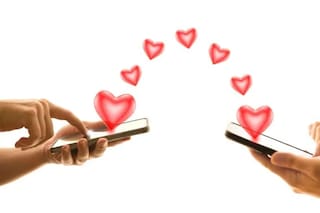 Un libro se sumerge en el mundo de las apps de citas