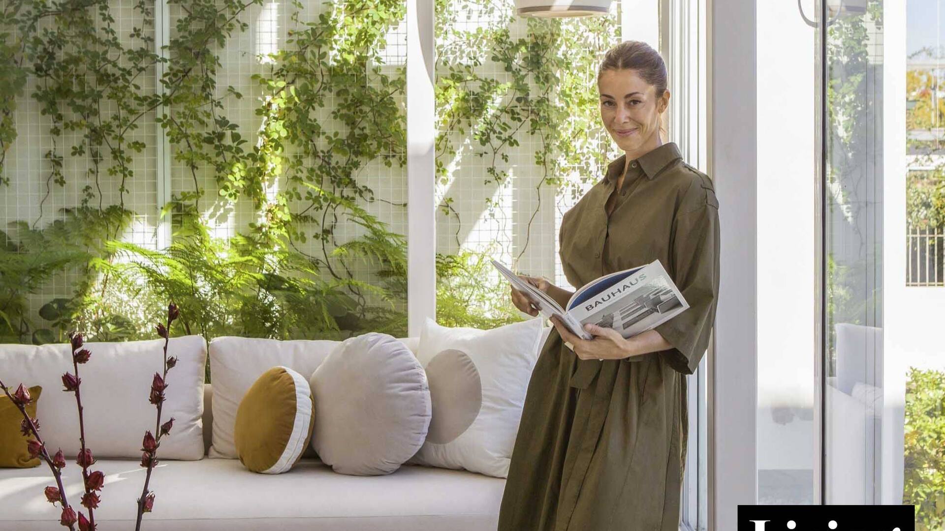 En La Lucila, visitamos una casa en tres niveles con un enorme muro-cortina y guiños a la arquitectura moderna