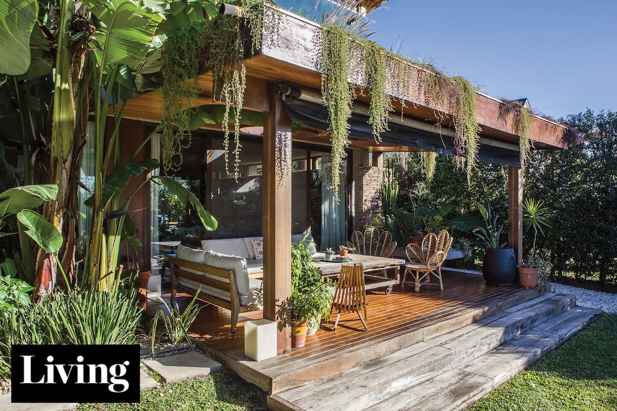 Una casa con gran personalidad, espíritu libre y una espectacular galería tropical